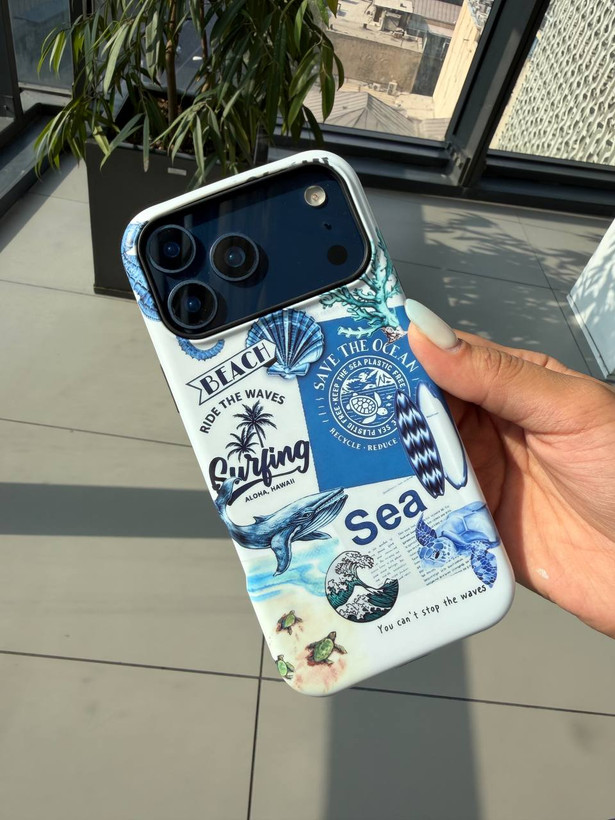 قاب گوشی sea wall