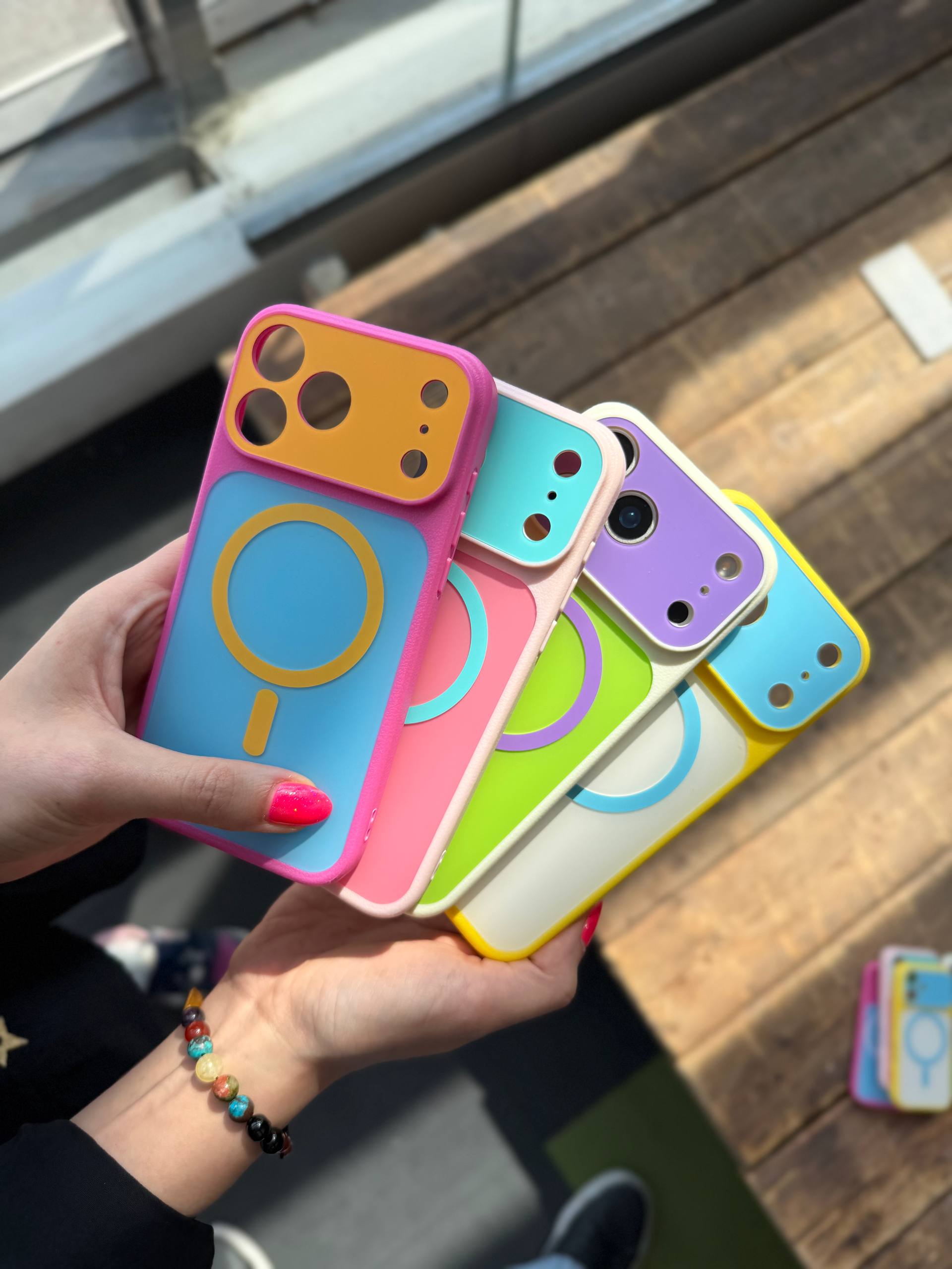 قاب گوشی مگ سیف پاستیلی