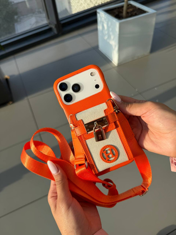 (110)قاب گوشی hermes lock