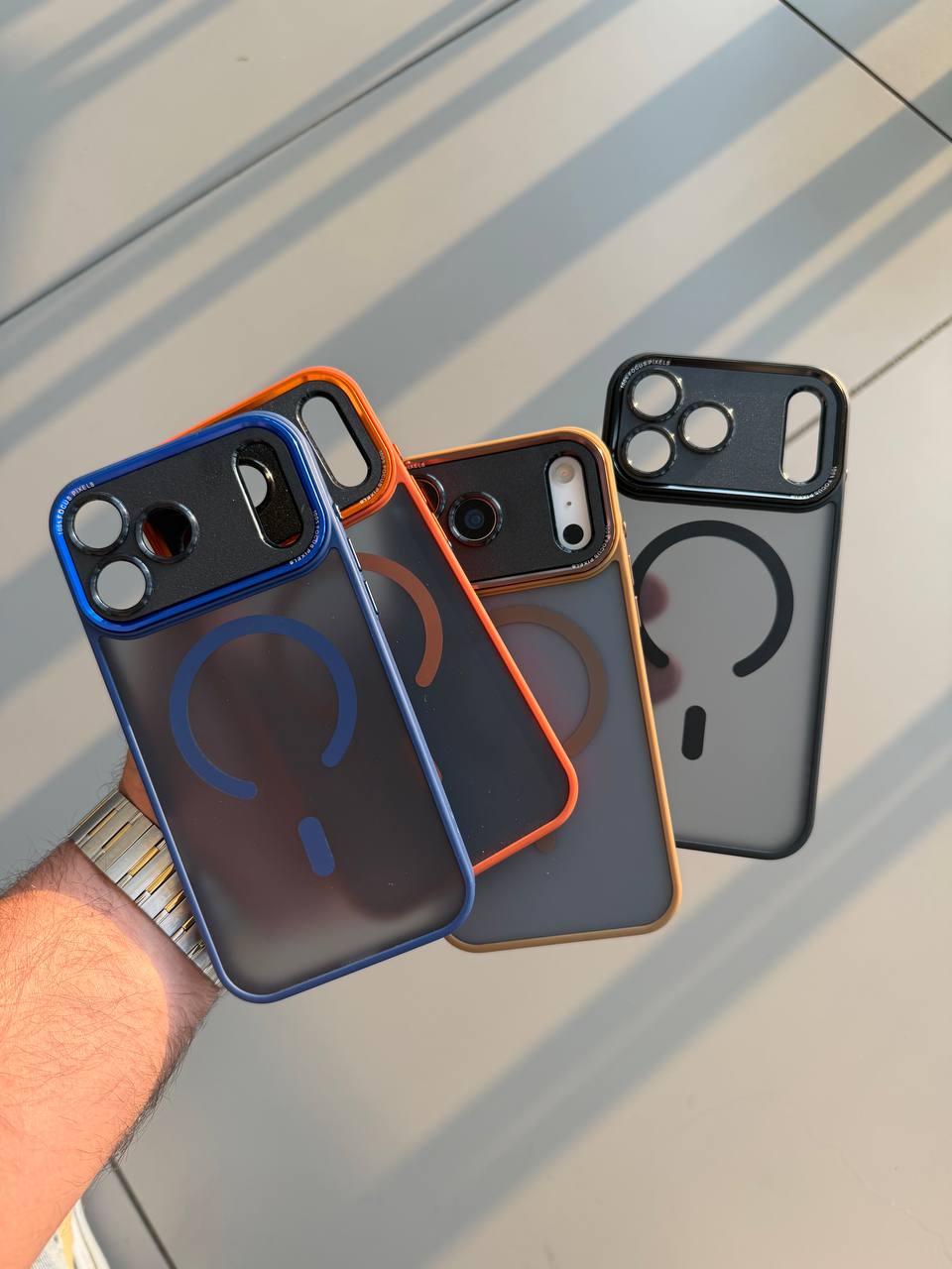 (110)قاب گوشی pixels case