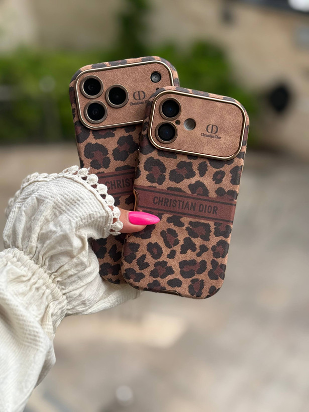 (112)قاب گوشی Dior leopard golden