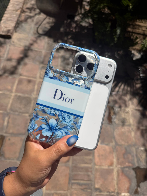 (110)قاب گوشی Dior lilium